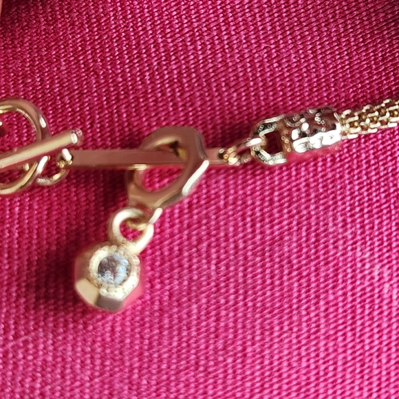 Kendra Scott Necklace - Picture 6 of 14